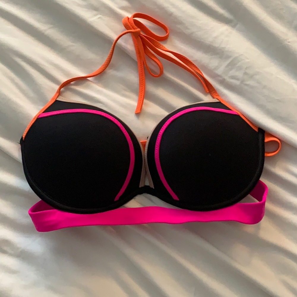 Bikini top